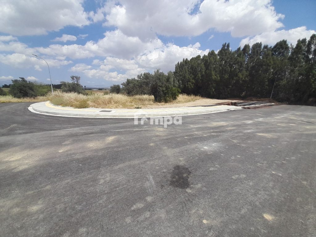 640m² Plot for Sale in Geri, Nicosia District