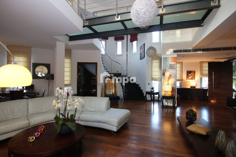 4 Bedroom House for Sale in Kallepeia, Nicosia District