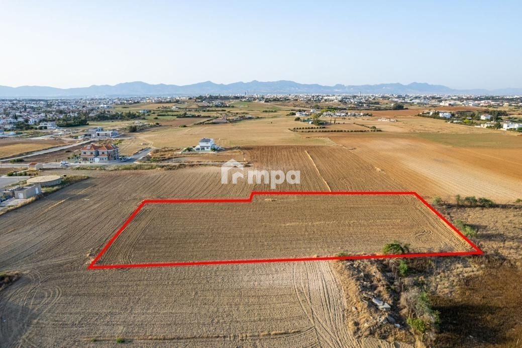 4,265m² Plot for Sale in Lakatamia, Nicosia District