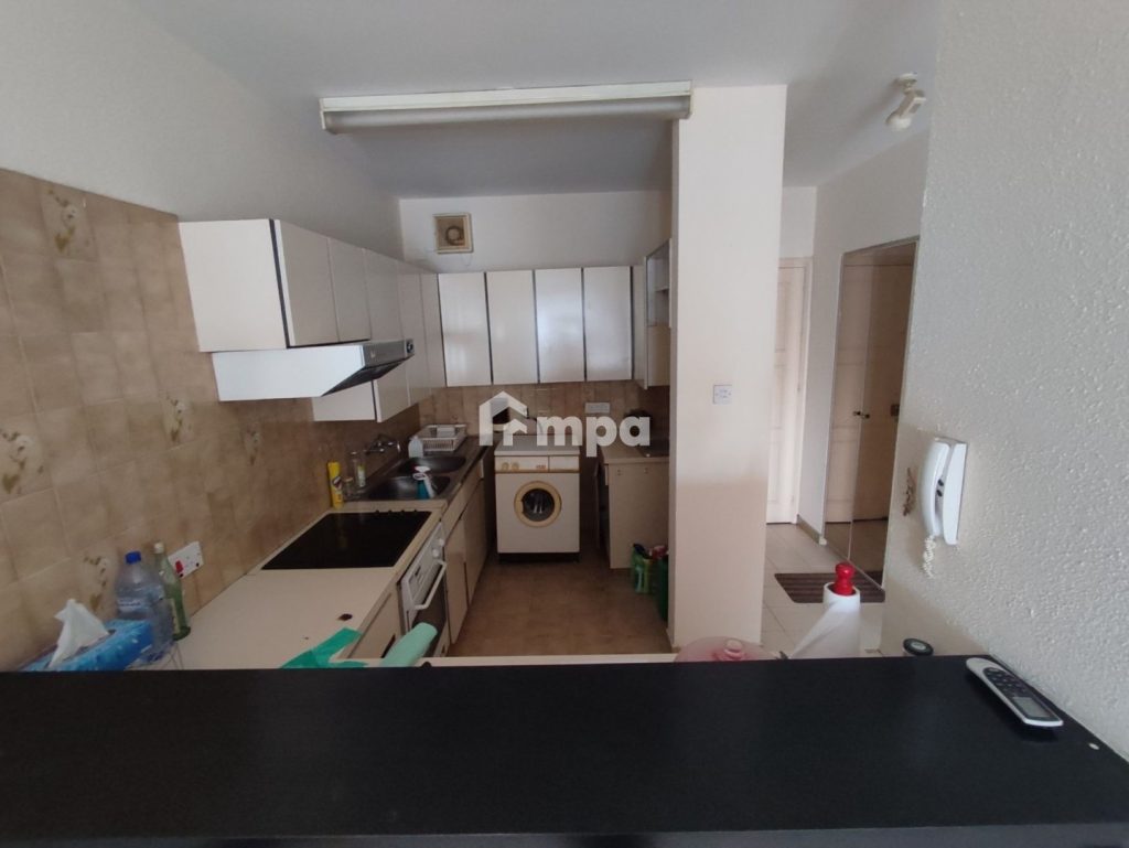 2 Bedroom Apartment for Sale in Agioi Omologites, Nicosia District
