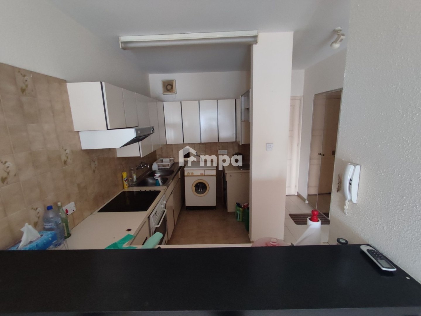 2 Bedroom Apartment for Sale in Agioi Omologites, Nicosia District