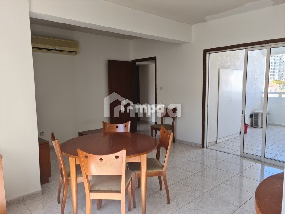 2 Bedroom Apartment for Sale in Agioi Omologites, Nicosia District