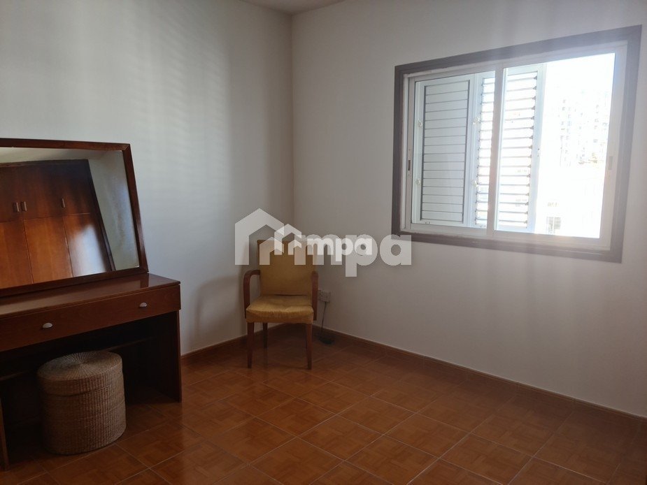 2 Bedroom Apartment for Sale in Agioi Omologites, Nicosia District