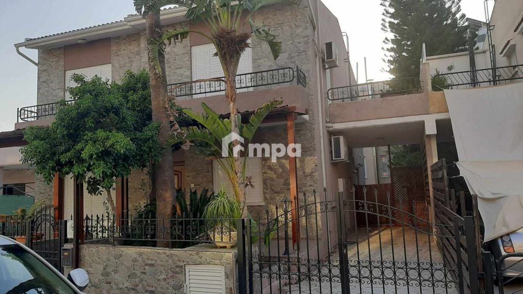 4 Bedroom House for Sale in Engomi, Nicosia District