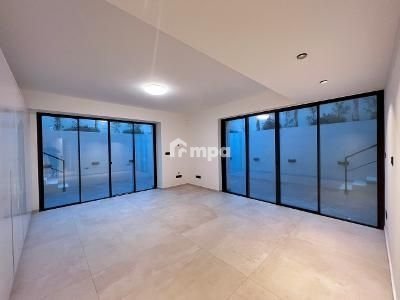 6+ Bedroom House for Sale in Latsia, Nicosia District