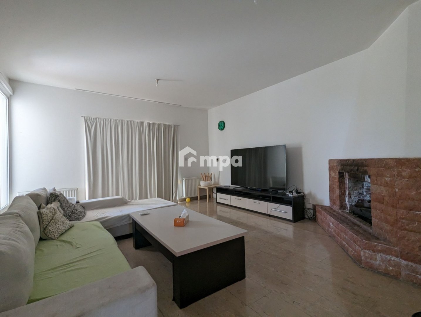 6+ Bedroom House for Sale in Ergates, Nicosia District