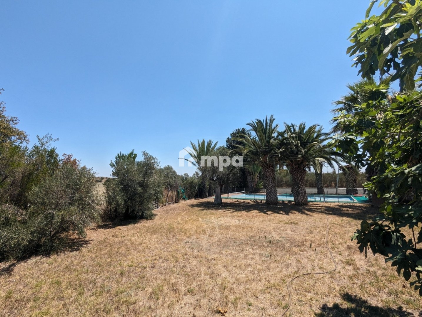 6+ Bedroom House for Sale in Ergates, Nicosia District