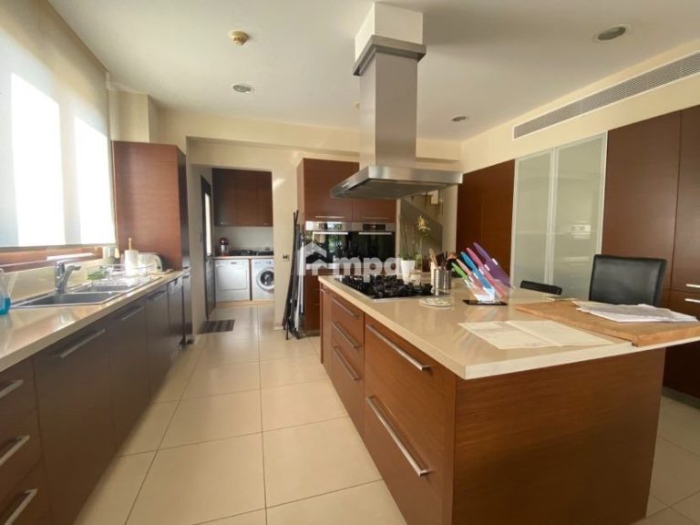 Cheap Houses and Villas for Sale Nicosia up to 800000 euro