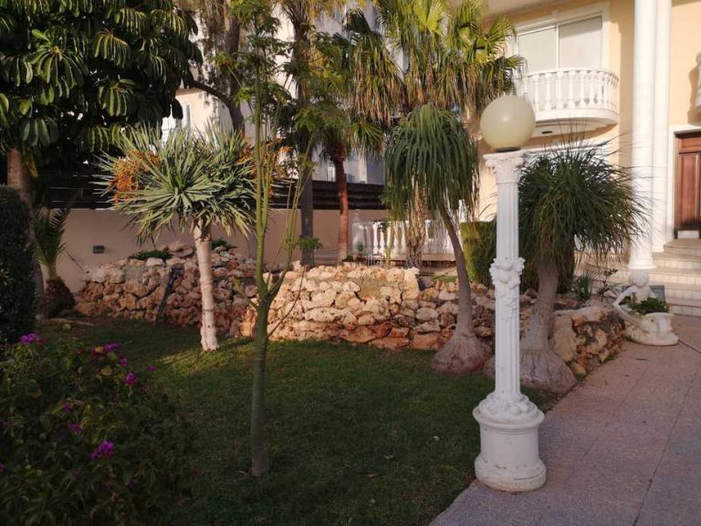 6+ Bedroom Villa for Sale in Limassol District