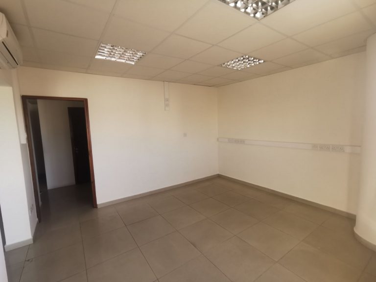 95m² Office for Rent in Limassol – Mesa Geitonia