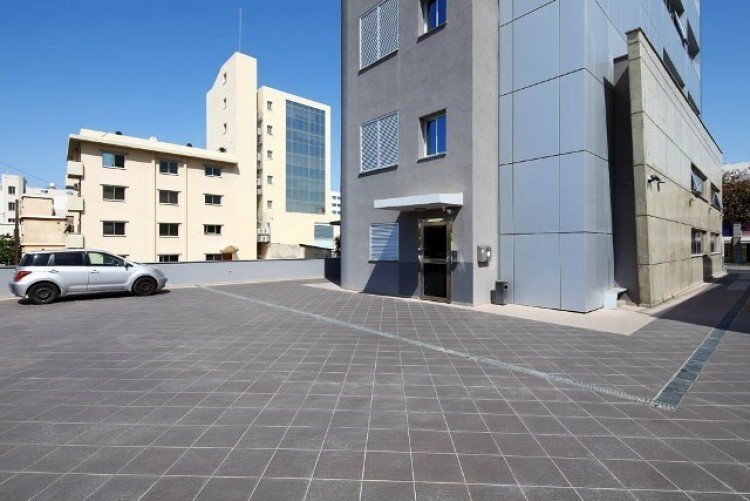 1688m² Building for Sale in Limassol – Agia Zoni