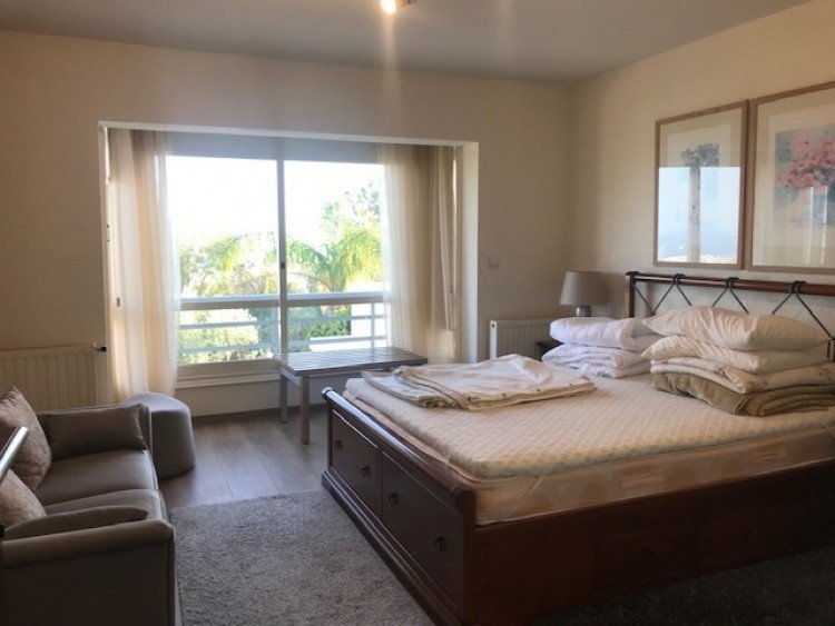 5 Bedroom House for Sale in Laiki Lefkothea, Limassol District