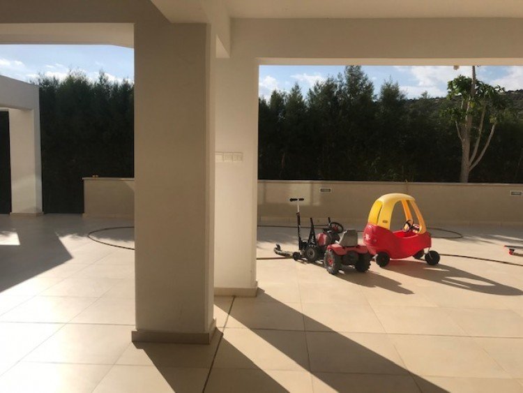 4 Bedroom House for Sale in Agia Paraskevi, Limassol District