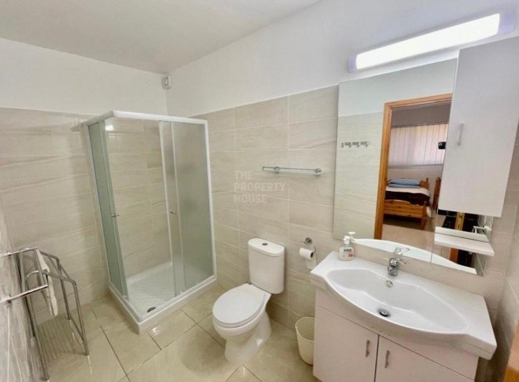 6+ Bedroom House for Sale in Moniatis, Limassol District