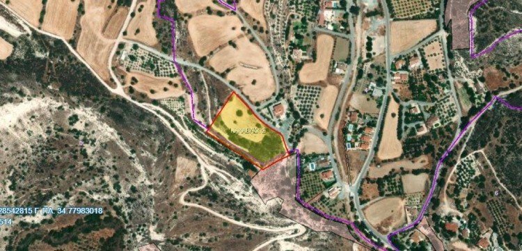9,663m² Plot for Sale in Kalavasos, Larnaca District