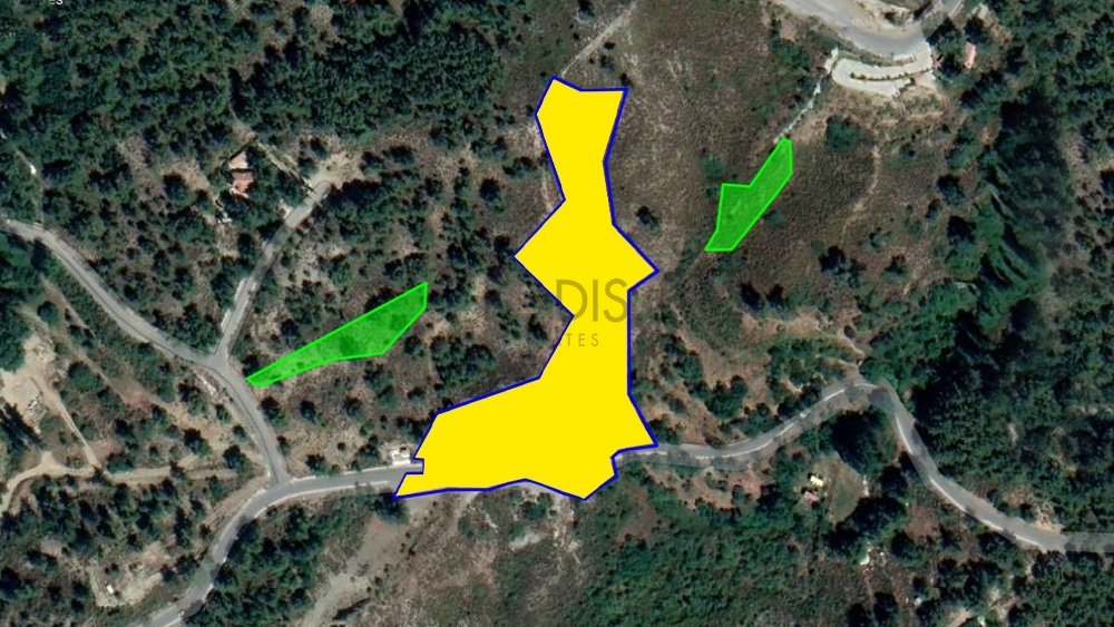 8,981m² Plot for Sale in Kato Platres, Limassol District