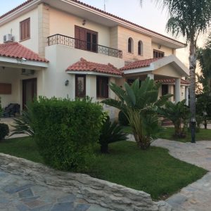 5 Bedroom House for Sale in Politiko, Nicosia District