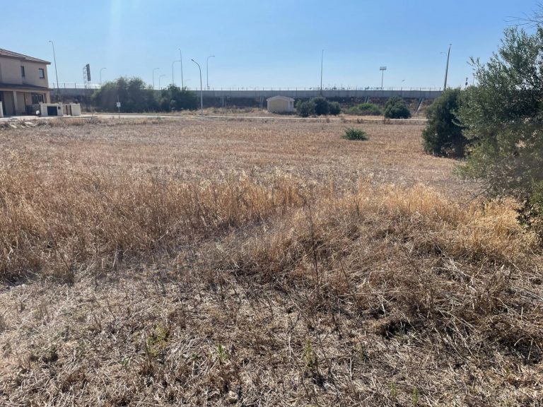 533m² Plot for Sale in Latsia, Nicosia District