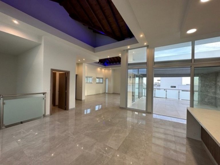 4 Bedroom House for Sale in Limassol – Agia Fyla