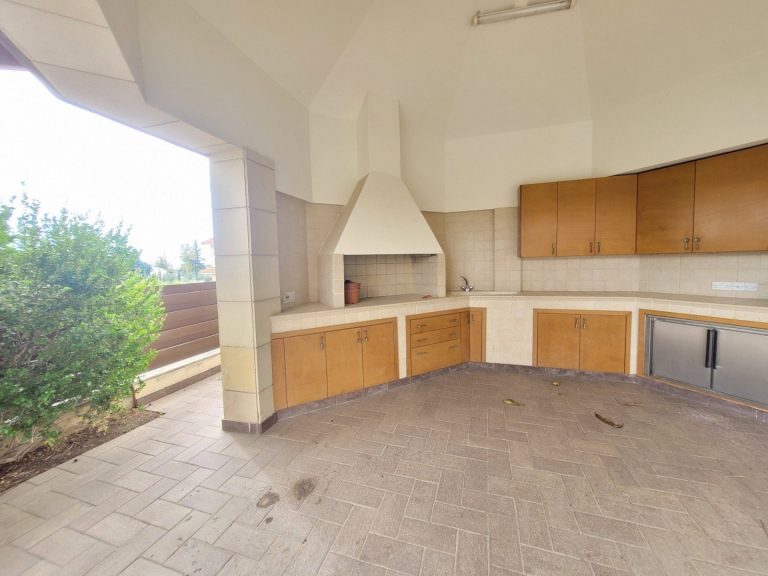 6+ Bedroom House for Sale in Limassol – Ekali