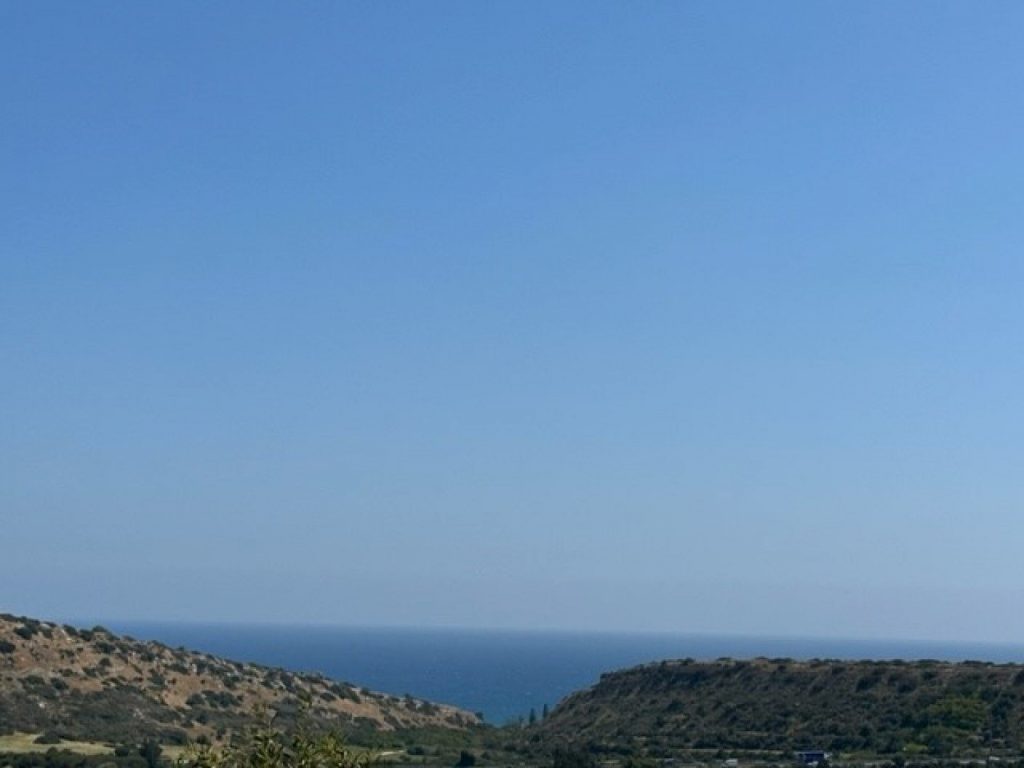 4,868m² Plot for Sale in Agios Tychonas, Limassol District