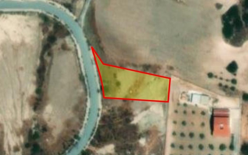 1,192m² Plot for Sale in Monagroulli, Limassol District