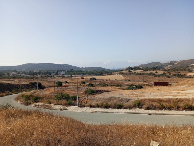 1,192m² Plot for Sale in Monagroulli, Limassol District