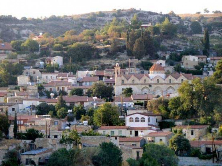 12,008m² Plot for Sale in Vasa Koilaniou, Limassol District