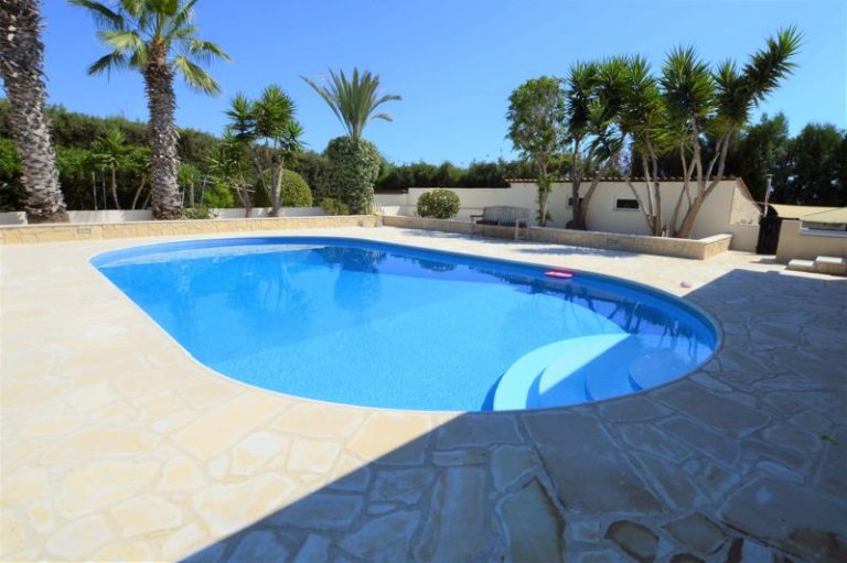 4 Bedroom House for Sale in Tala, Paphos District