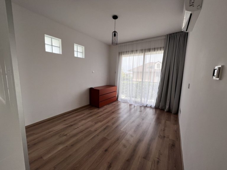 3 Bedroom House for Sale in Pyrgos Lemesou Tourist Area, Limassol District