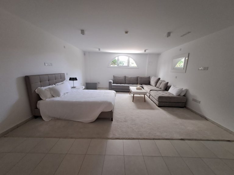 3 Bedroom House for Sale in Limassol – Marina