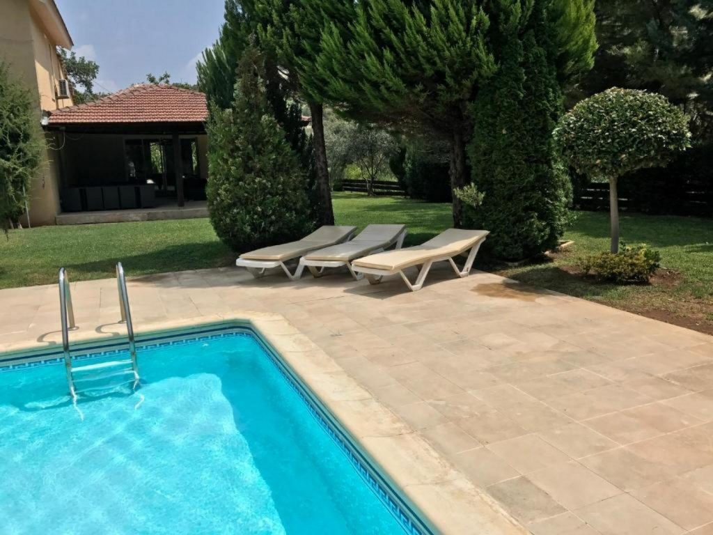 6+ Bedroom House for Sale in Koilani, Limassol District