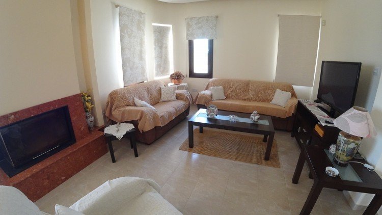 4 Bedroom House for Sale in Paphos