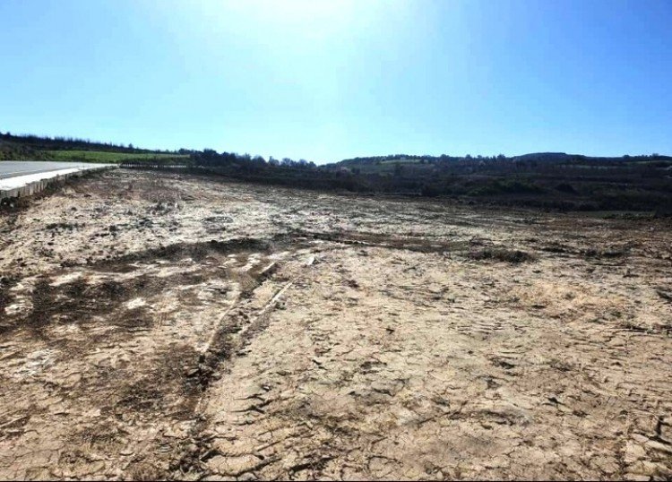 3,391m² Plot for Sale in Theletra, Paphos District