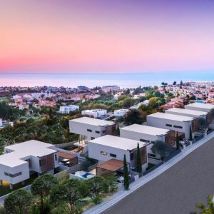 5 Bedroom House for Sale in Chlorakas, Paphos District