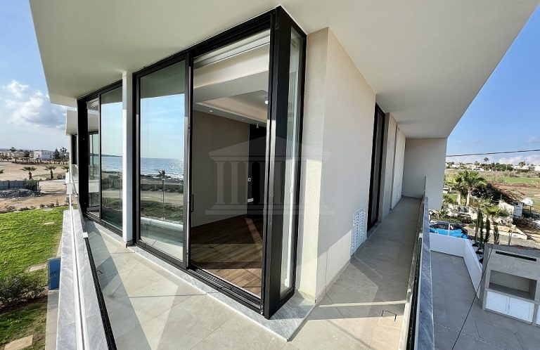 4 Bedroom Villa for Sale in Agia Thekla, Famagusta District