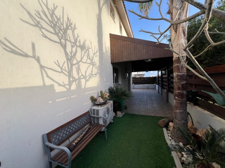 4 Bedroom House for Rent in Ypsonas, Limassol District