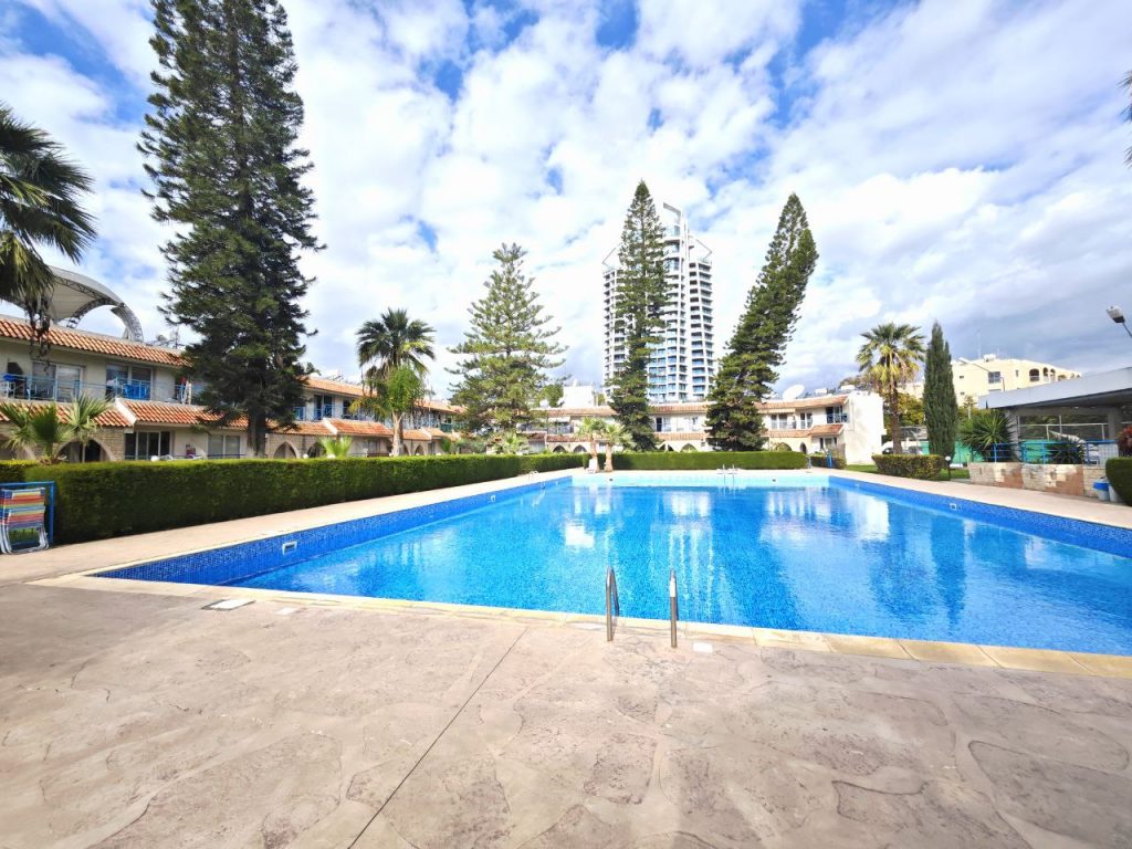 3 Bedroom Apartment for Sale in Germasogeia, Limassol District