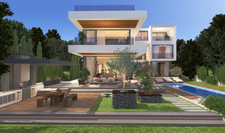 6+ Bedroom Villa for Sale in Paphos District