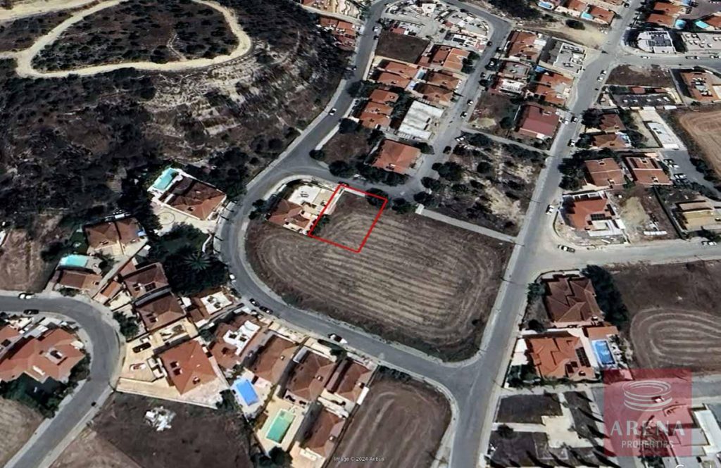 544m² Land for Sale in Oroklini, Larnaca District