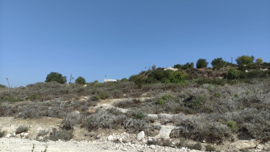 7,933m² Plot for Sale in Konia, Paphos District