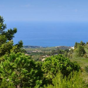 3 Bedroom House for Sale in Kamares, Paphos District