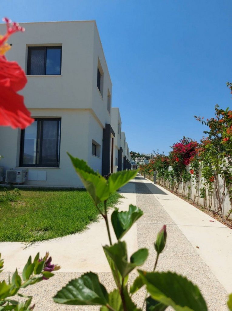 3 Bedroom House for Sale in Chlorakas, Paphos District
