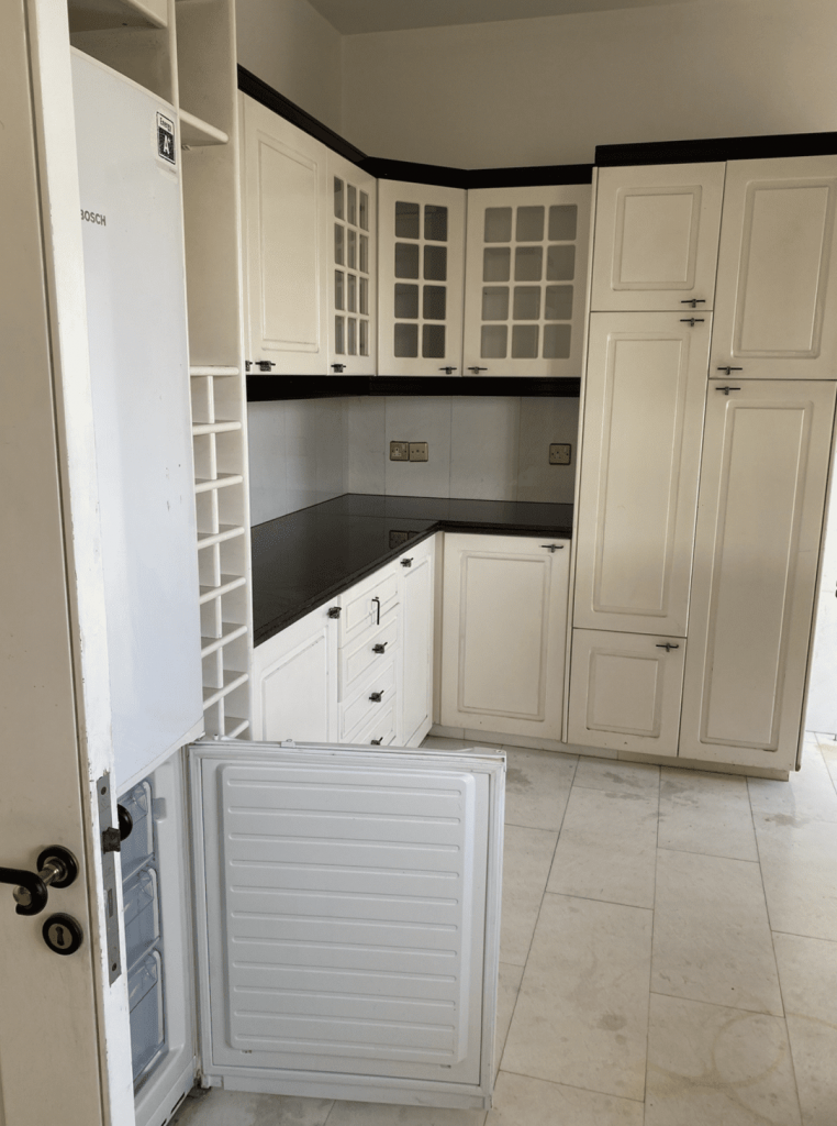 3 Bedroom Apartment for Rent in Limassol District