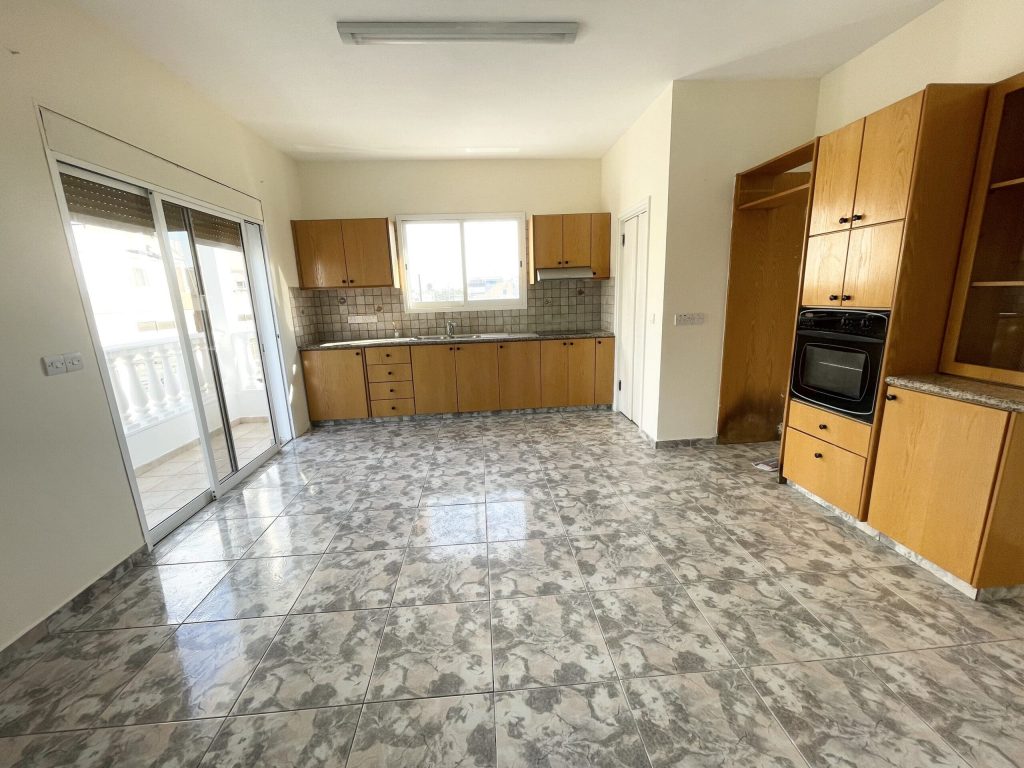 3 Bedroom Apartment for Rent in Limassol District