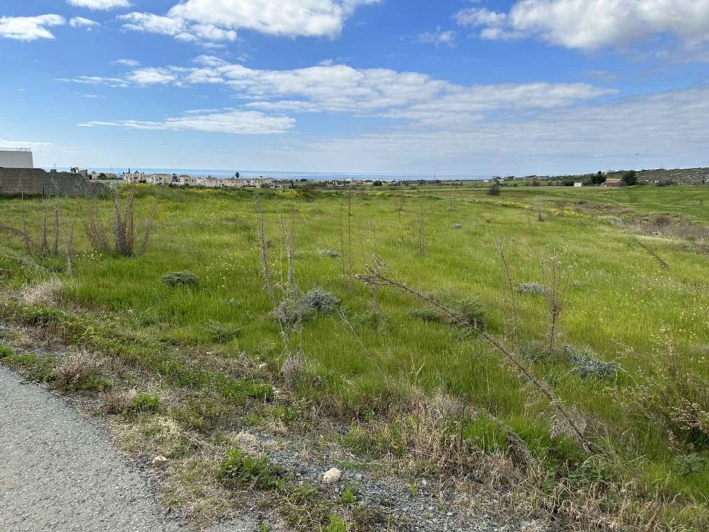5,686m² Plot for Sale in Anarita, Paphos District