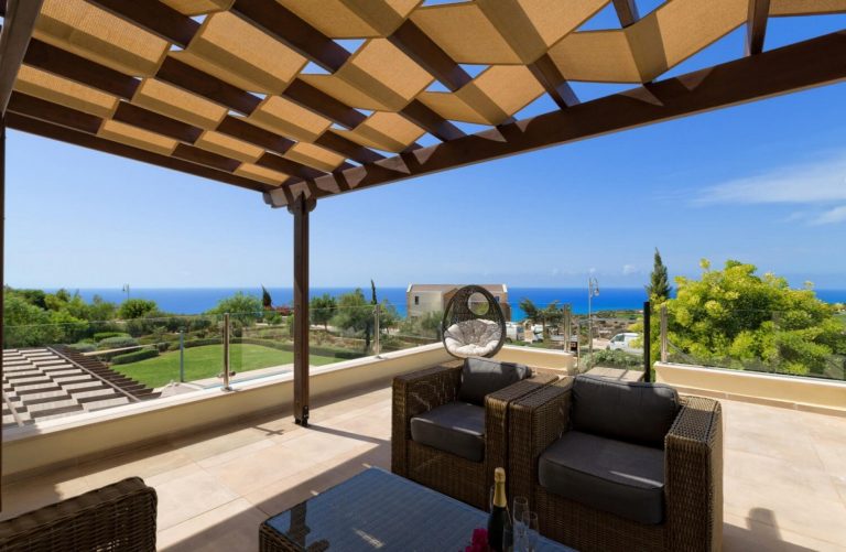 5 Bedroom House for Sale in Aphrodite Hills, Paphos District