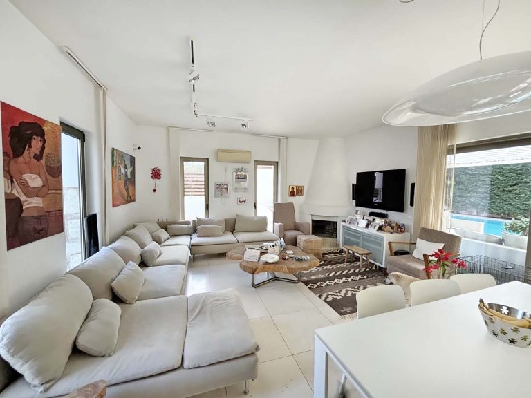 4 Bedroom House for Sale in Lakatameia – Agios Nikolaos, Nicosia District