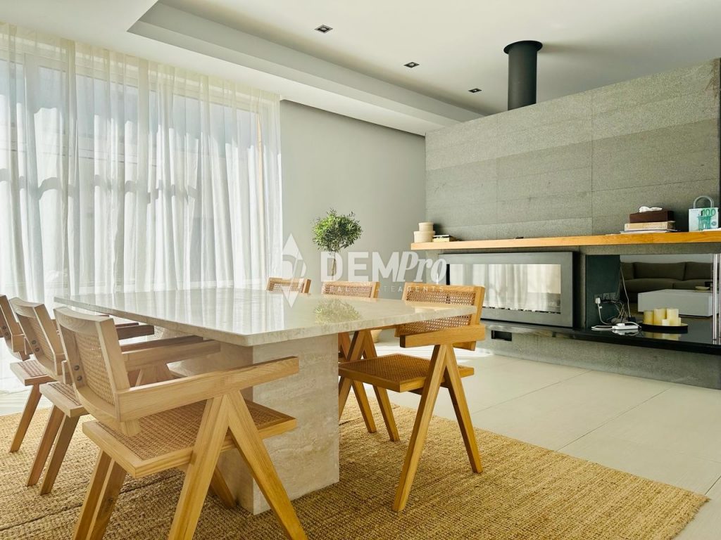 5 Bedroom House for Sale in Konia, Paphos District