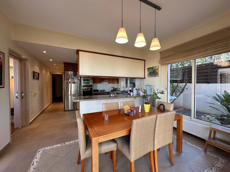 5 Bedroom House for Sale in Limassol District